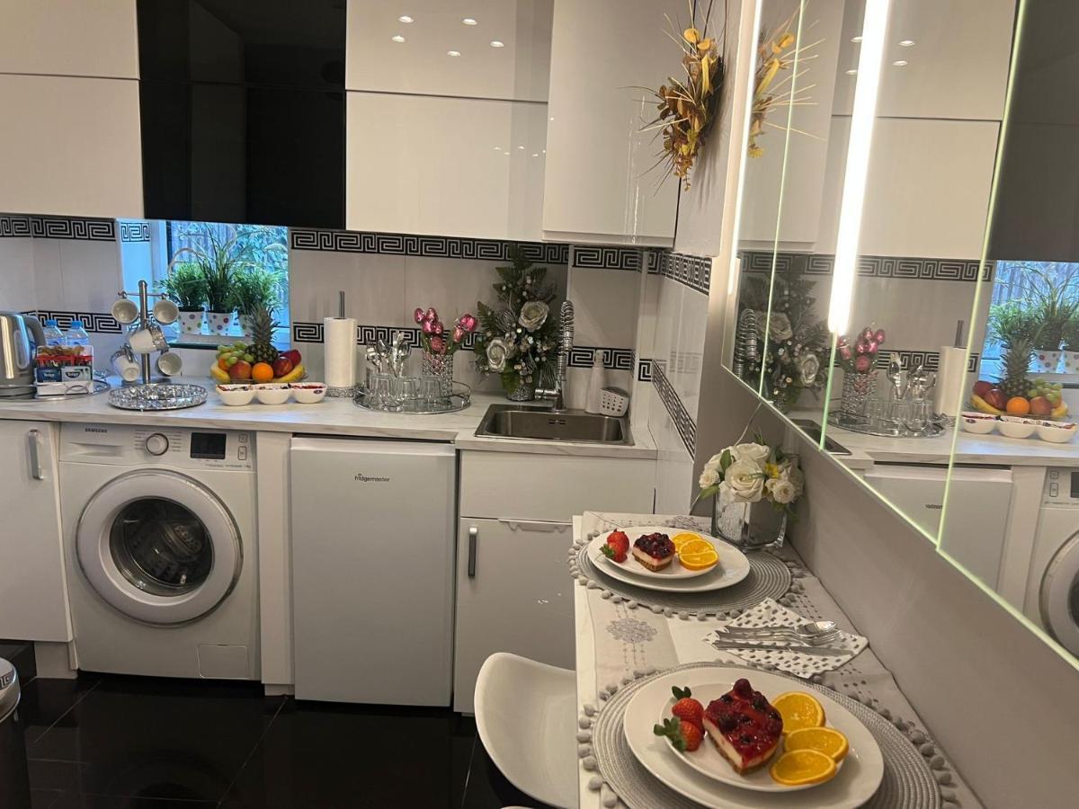 Apartment Luxe Free Wifi, Free Parking, Free Netflix Friern Barnet Ngoại thất bức ảnh